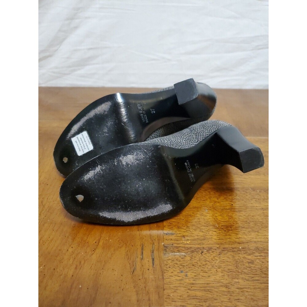 Jen By Golden Goose Gray Animal Print Dot Texture Booties Boots Sz 37 US Sz 6.5 - Picture 7 of 7